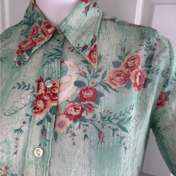Stuffed shirt Vintage 60s 70s Sheer Shirt Floral Blouse.Size 11/32. A41 - Picture 6 of 15